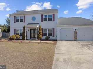 211 Abbey Ln, Logan Township, NJ 08085