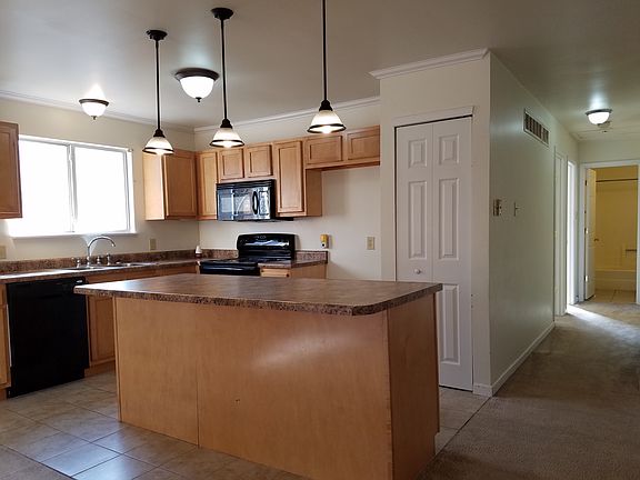 4th image of 14448 Ocean Side Dr