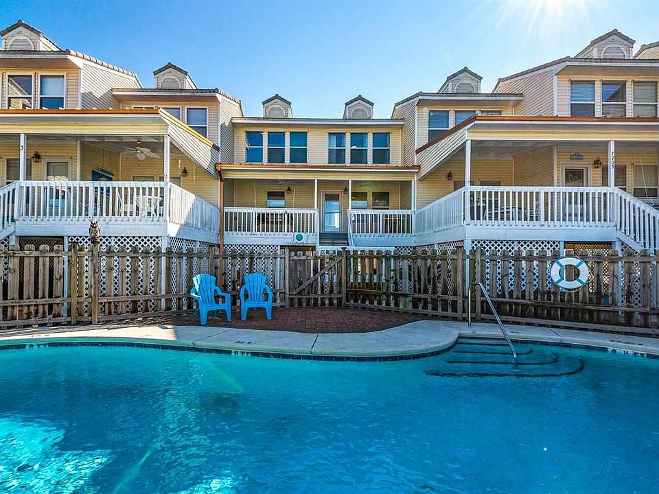 1st image of 7905 White Sands Blvd APT 4