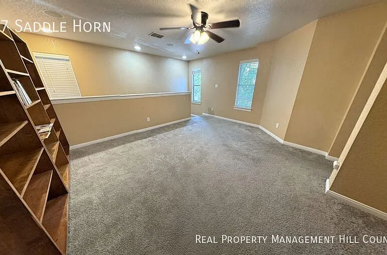 137 Saddle Horn — Photo 15