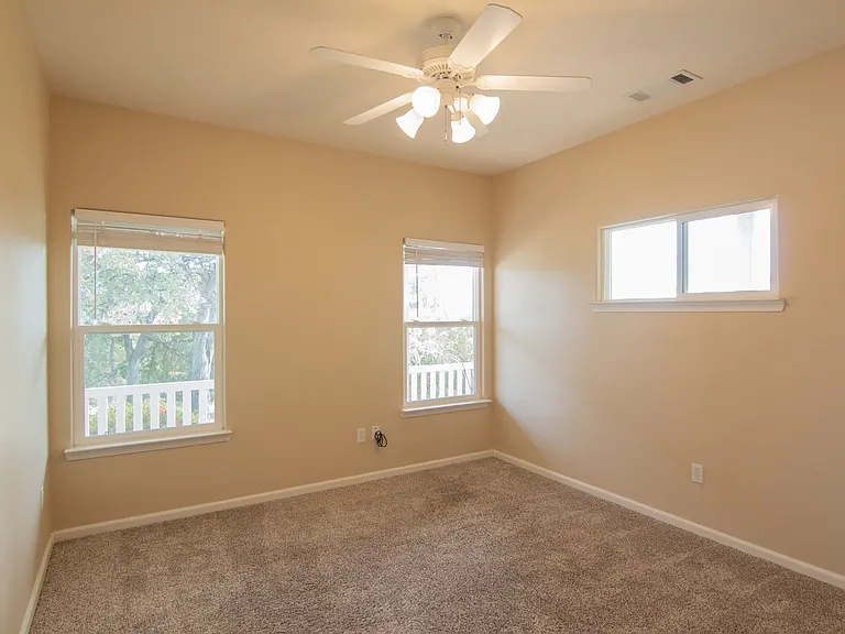 18830 Blythe Way — Photo 29