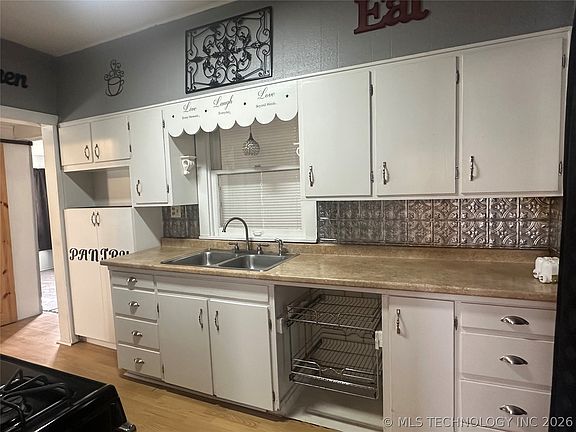 5th image of 720 S Liberty Ave