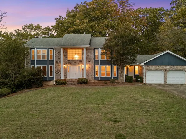 5307 Fairview Rd, Hixson, TN 37343