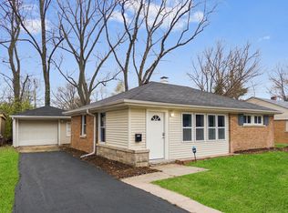 318 Merrimac St, Park Forest, IL 60466