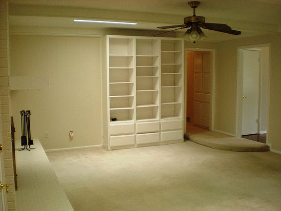 2nd image of 7521 Vanessa Dr