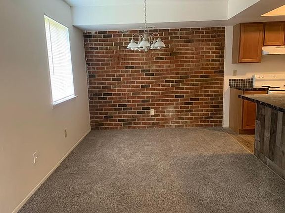5th image of 28480 Place St