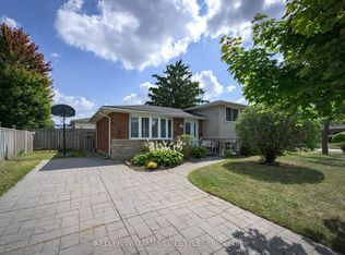 12 Stirling Cres, Saint Thomas, ON N5P3R3