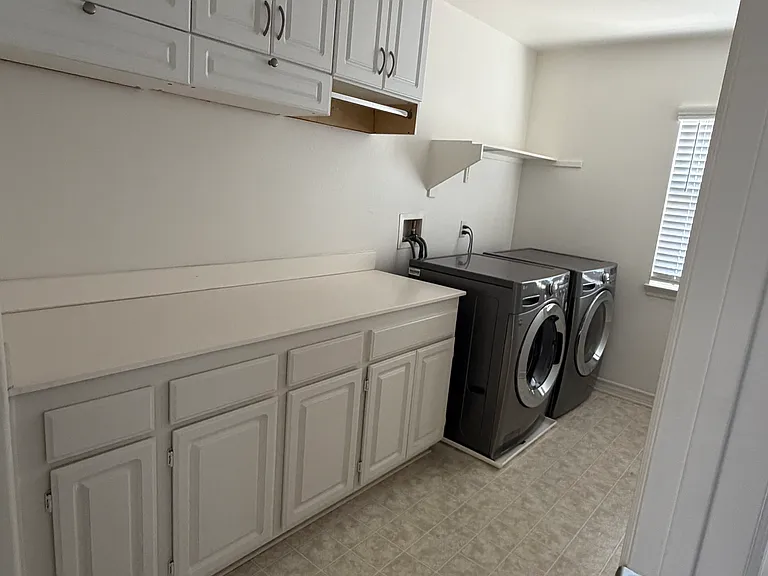 31227 E Pointe Ct — Photo 14