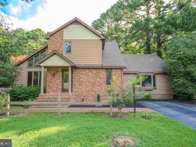 104 Clarence Christy Dr, Crisfield, MD, 21817