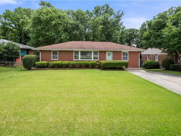 135 5th Ave, Jonesboro, GA 30236