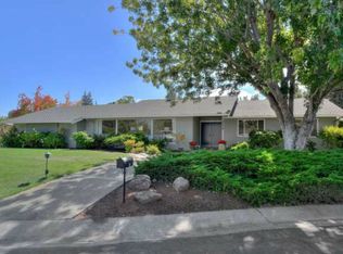 2228 Las Campanas Ct, Los Altos, CA 94024