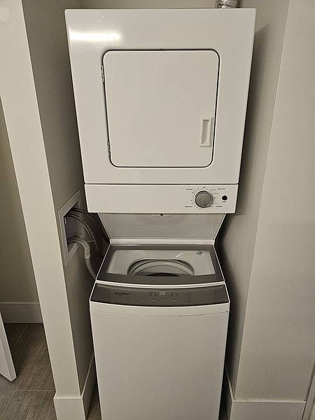 Mission Apartment for rent - 2 Bedrooms — photo 5