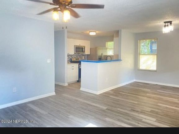 3rd image of 1149 E 26th St