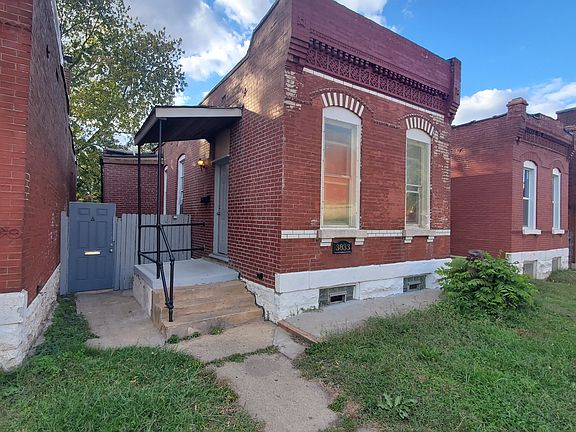 2nd image of 3833 California Ave