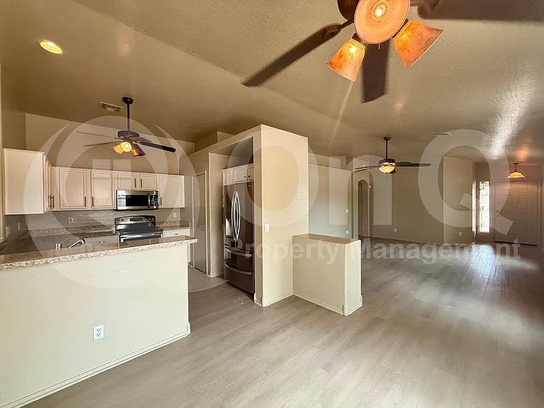 5409 S 15th Way — Photo 7