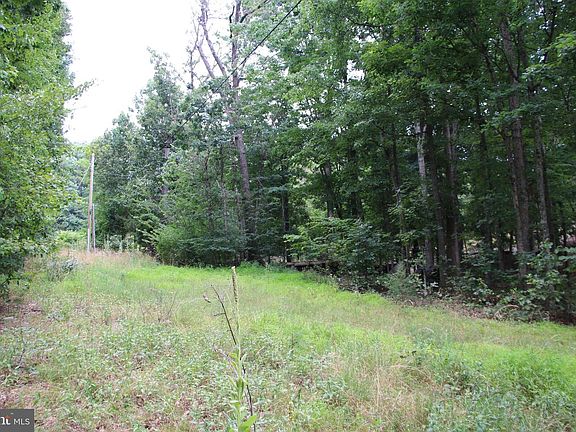 5th image of Habron Hollow Rd