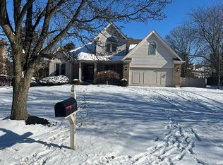 7060 Clawson Ridge Ct, Hamilton, OH 45011