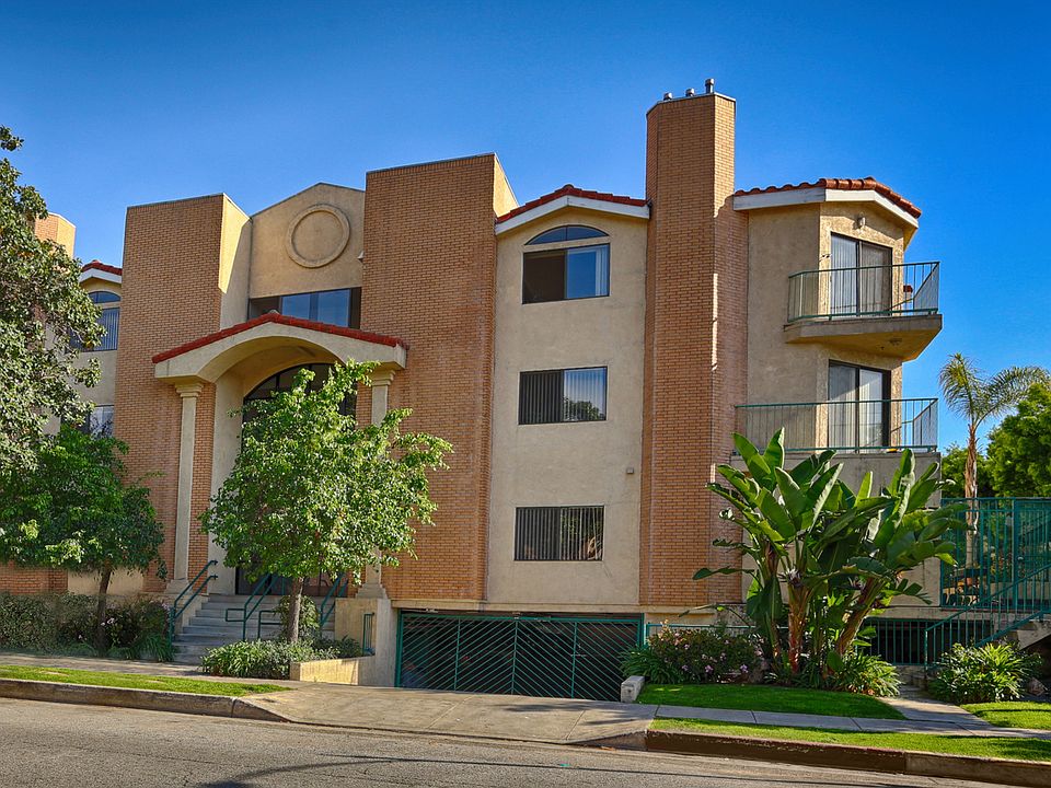 1st image of 450 W Dryden St APT 305