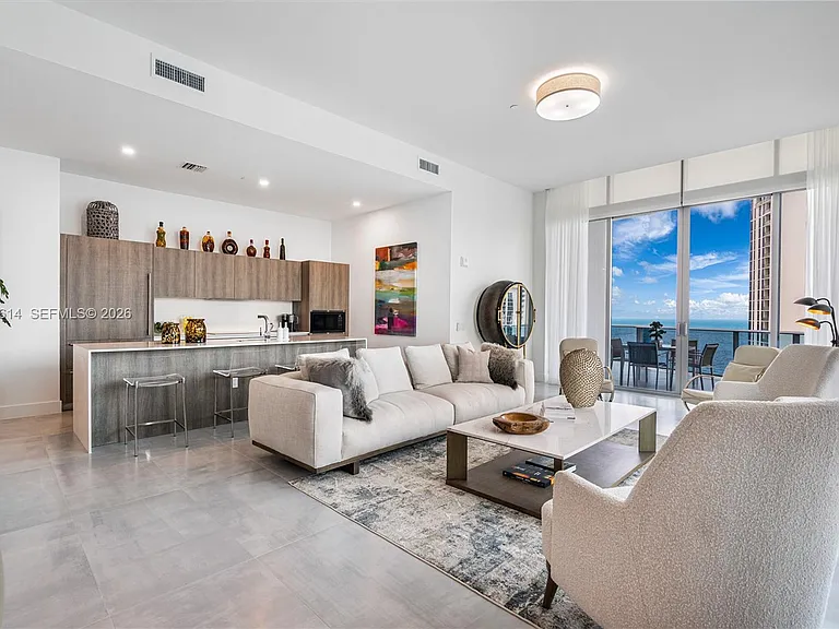 17550 Collins Ave #Penthouse 1 — Photo 25