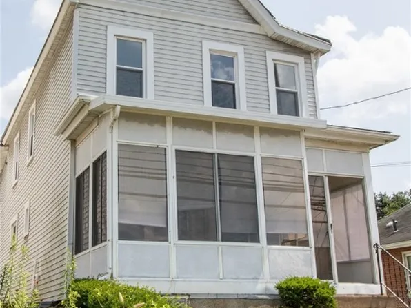 3104 State St, White Oak, PA 15131