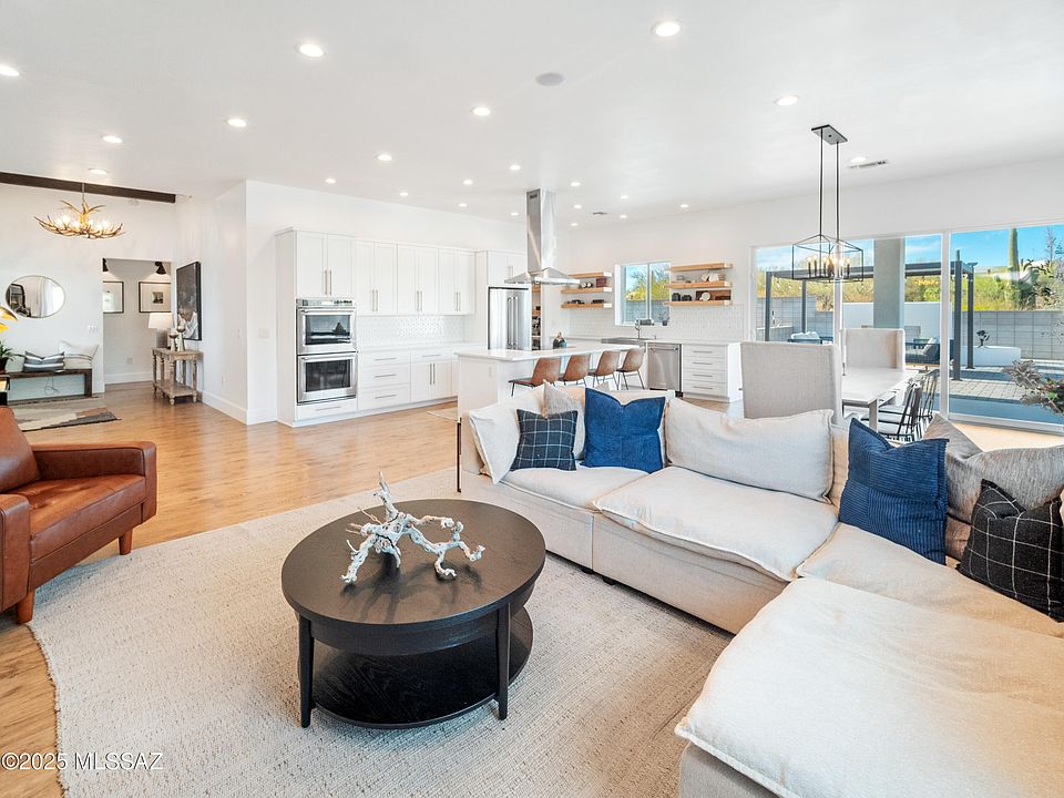1st image of 2540 W Oasis Springs Ct
