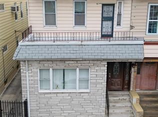 78-39 82nd St, Flushing, NY 11385