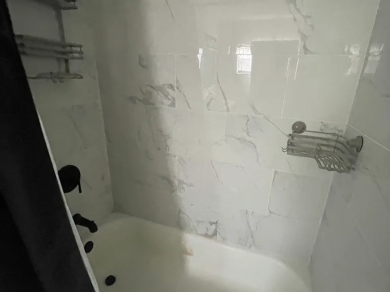2591 Lake View Blvd — Photo 1