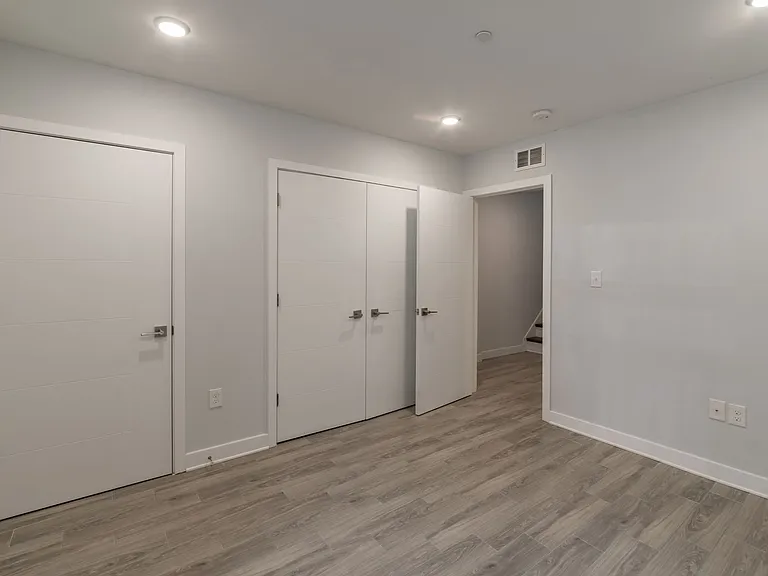 1755 N Marshall Street — Photo 17