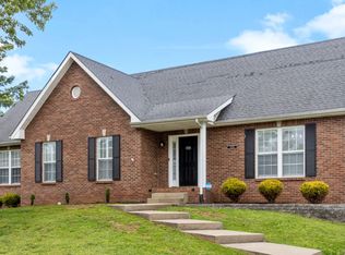 1113 Lucas Wayne Dr, Clarksville, TN 37043