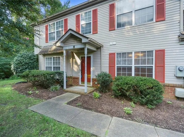 237 N Hill Ln, Chesapeake, VA 23322