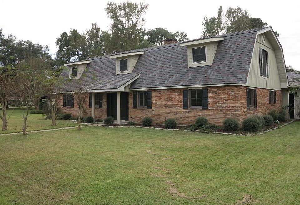 1st image of 200 Antigua Dr