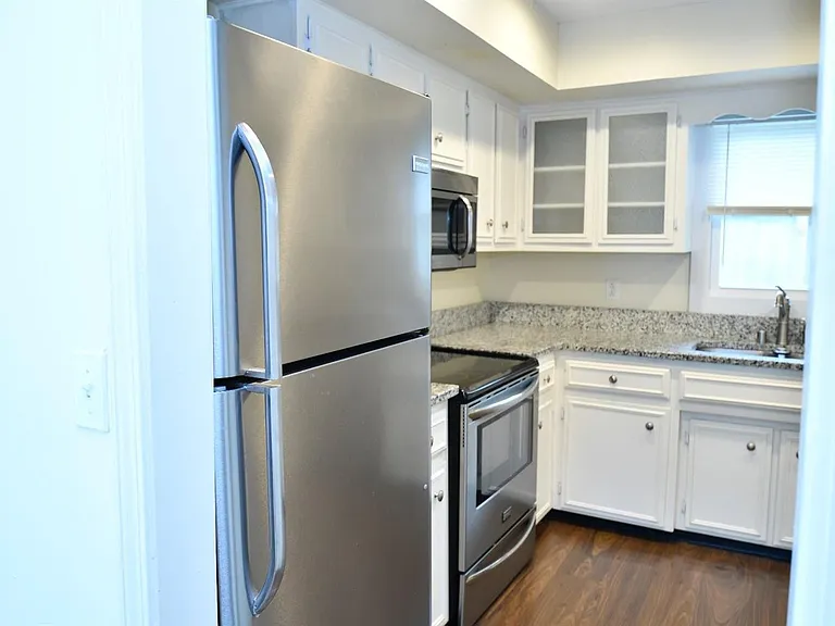 317 Darby Creek Rd — Photo 5