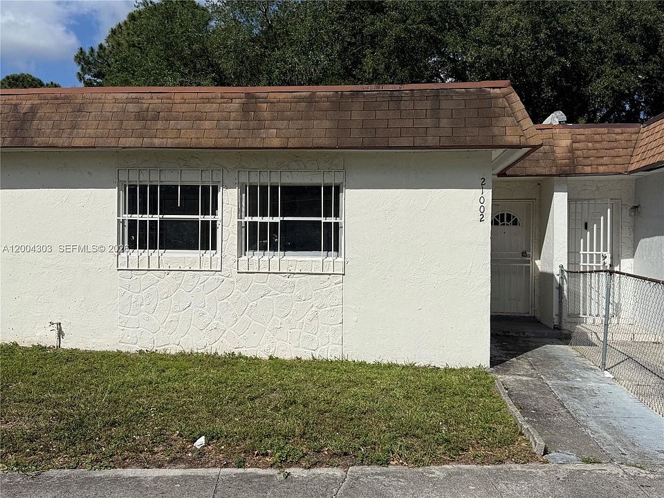 1st image of 21002 NW 39th Ave