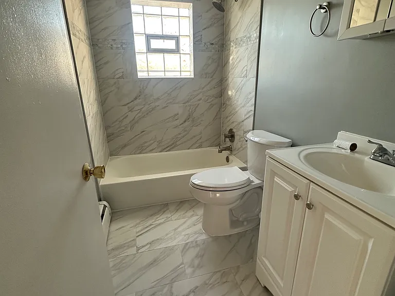 2072 N 17th Ave #3 — Photo 5