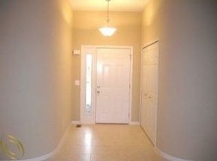 16427 Kingsway Dr, Macomb, MI