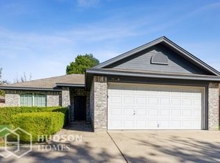 10108 Lone Eagle Dr, Fort Worth, TX 76108