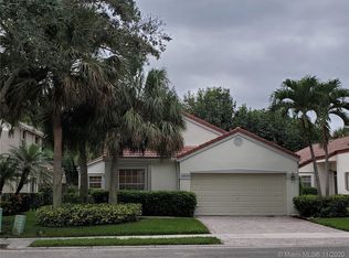 10555 NW 11th Ct, Plantation, FL 33322