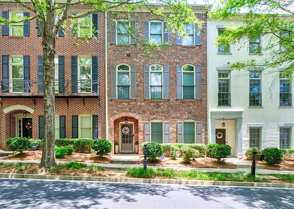 1st image of 109 W Ridge Way