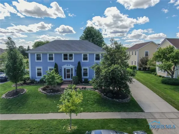 26741 Green Ville Dr, Perrysburg, OH 43551