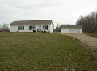 4352 Castle Rd, North Branch, MI 48461