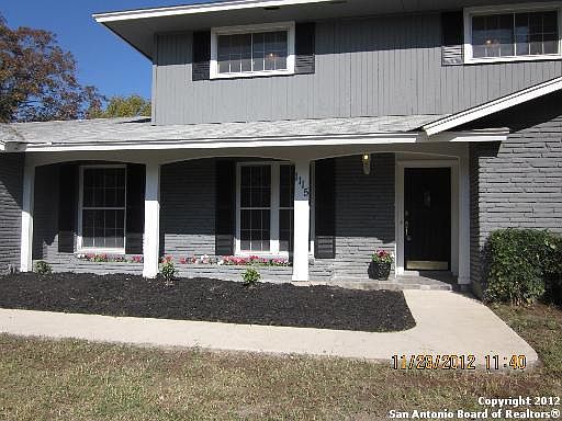 3rd image of 1115 MT RIGA DR