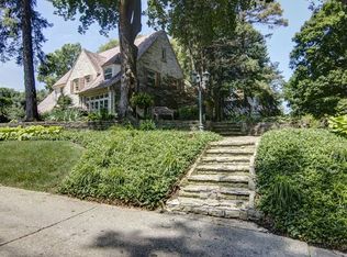 2412 Bradley Rd, Rockford, IL 61107