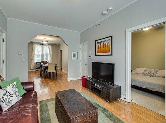 5th image of 2154 W Cortez St #1