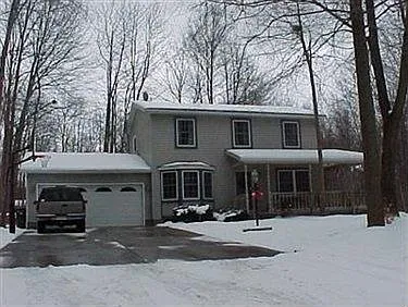 910 Cardiff Lane Ext SE photo 1