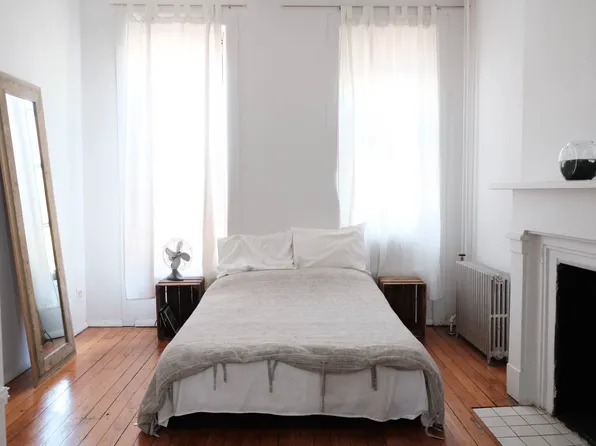 164 India Street image 30 of 31