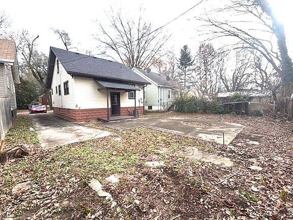 3rd image of 110 S 45th St