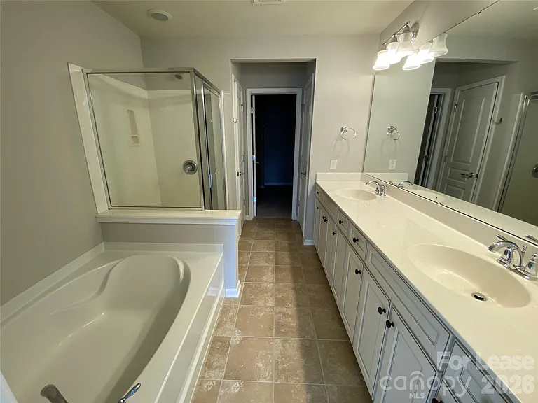 15630 Canmore St — Photo 16
