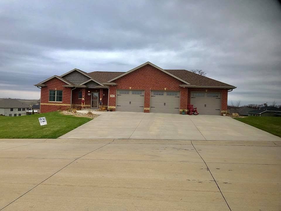 1st image of 7631 Kaia Dr