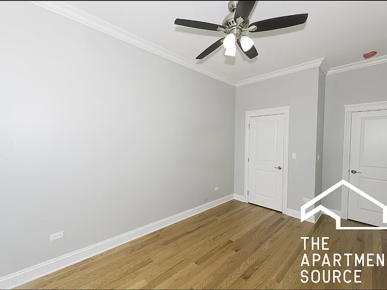 516 N Western Ave — Photo 10