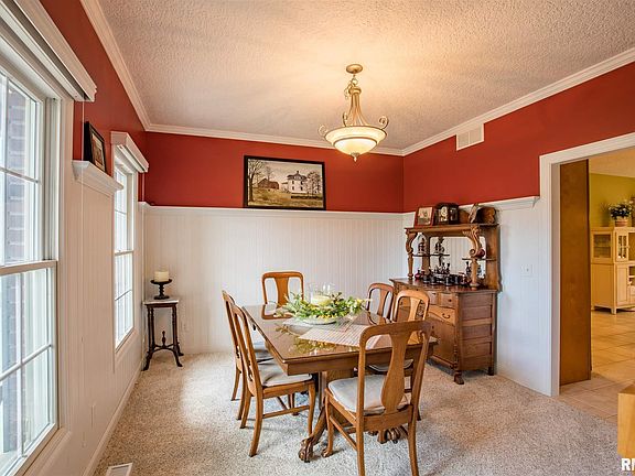 5th image of 3106 52nd Avenue Ct